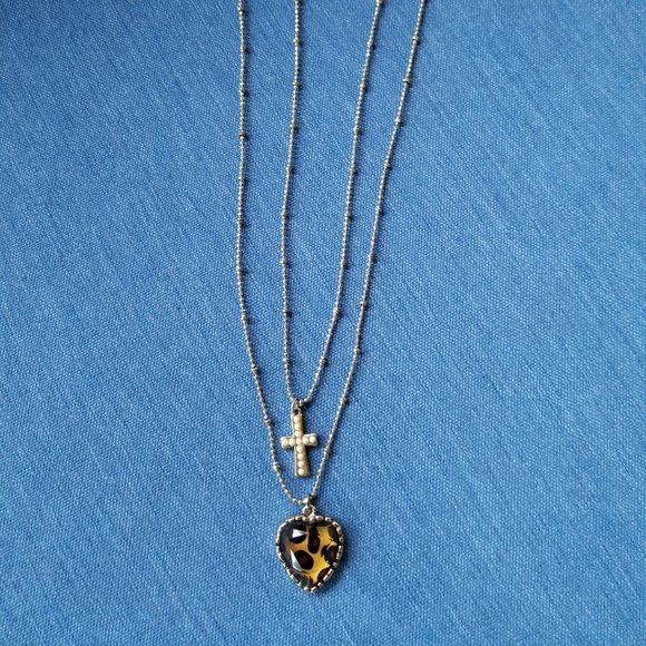♱🤎Betsey Johnson Double Chain Heart & Cross Necklace - EPC🤎♱ - Picture 4 of 9